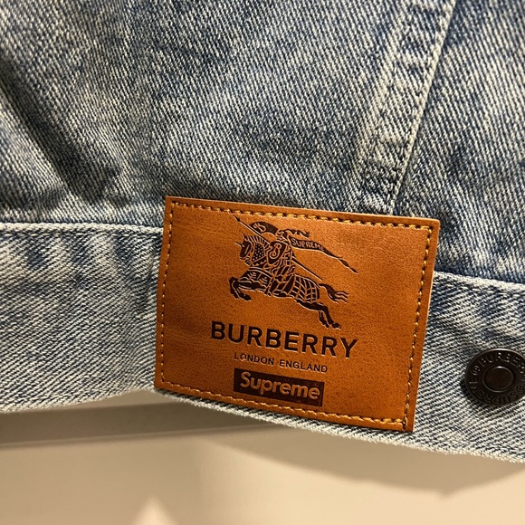 Burberry supreme Jean jacket size L - Picture 6 of 6